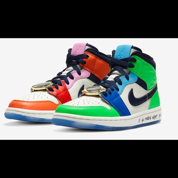 Jordan Shoes - 🚨Host Pick🚨Nike Jordan mid Se Melody Ehsani 6